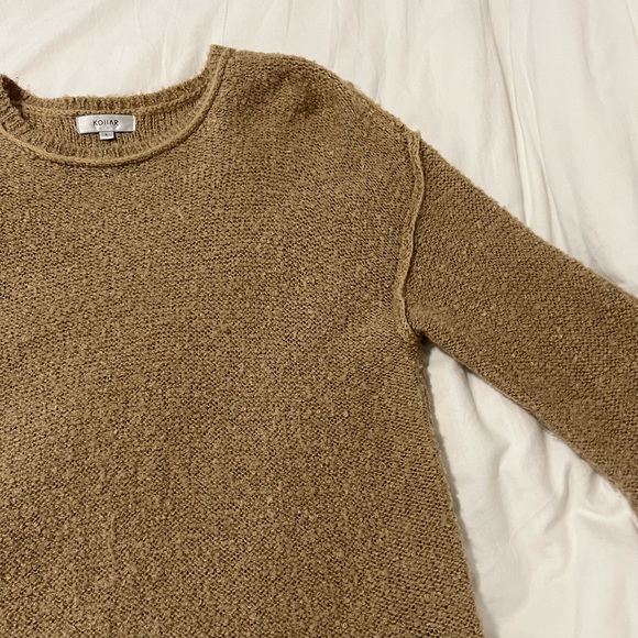 Kollar Clothing Sweater - Picture 6 of 8